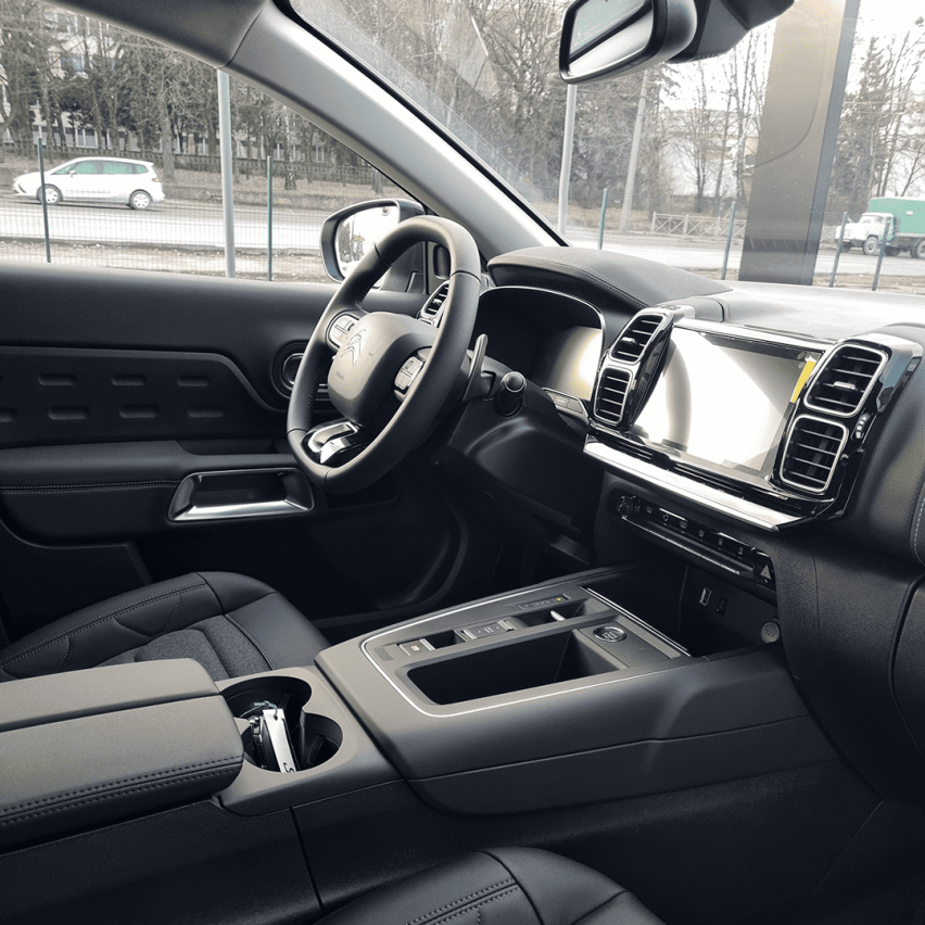 CITROЁN C5 Aircross 1,5 л 8-АКПП FEEL 2025